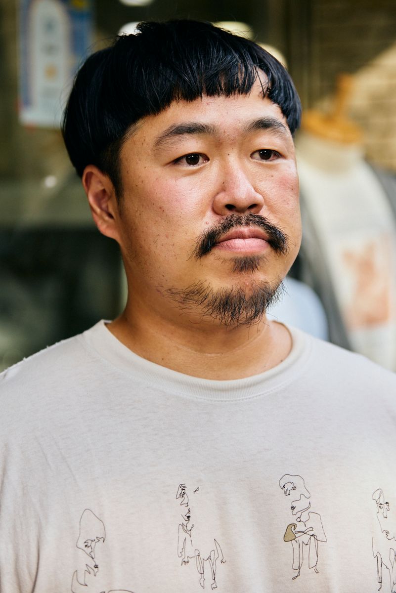ノーブランドのTシャツコーディネート | 260826-1502-40 中澤有則 5枚目の写真