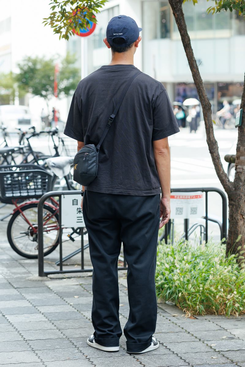 ユニクロのTシャツコーディネート | 260831-1725-09 夏迫 惇 5枚目の写真