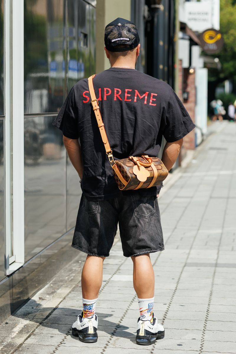 シュプリームのTシャツコーディネート | 260831-1752-30 藤井勇人 4枚目の写真