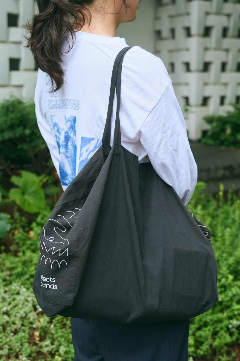 不明のTシャツコーディネート | 260908-1018-51 Tatsuro Murakami 6枚目の写真