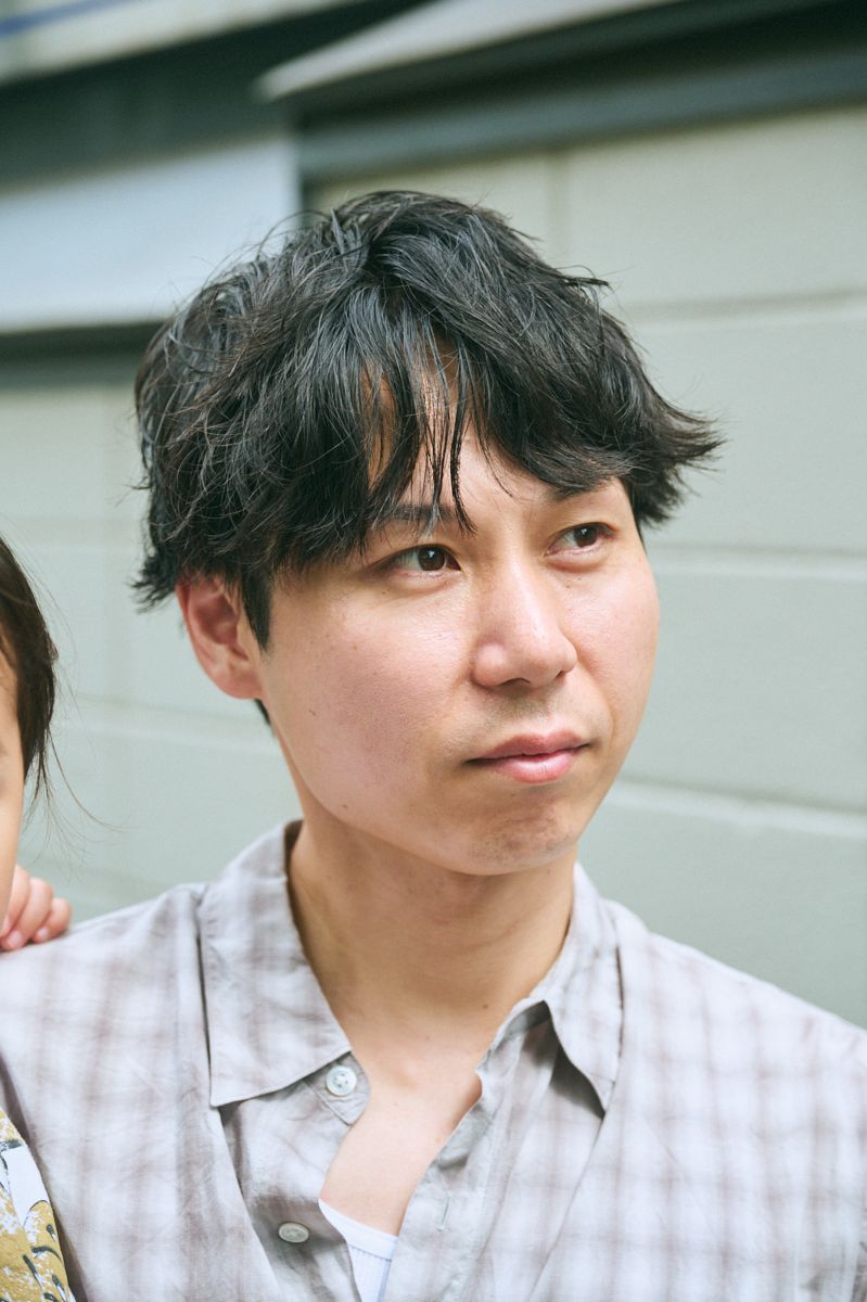 スティーブンアランのシャツコーディネート | 260909-1723-54 春田 3枚目の写真