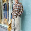 ゴールドのシャツコーディネート | 260914-0822-33 TAKAHARU 2枚目の写真