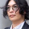 センスオブプレイスバイアーバンリサーチのコートコーディネート | 260921-1552-49 前田洋平 5枚目の写真