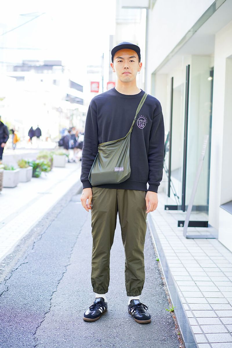 異素材MIXでスポーティコーデに差をつける！ 小林麗野