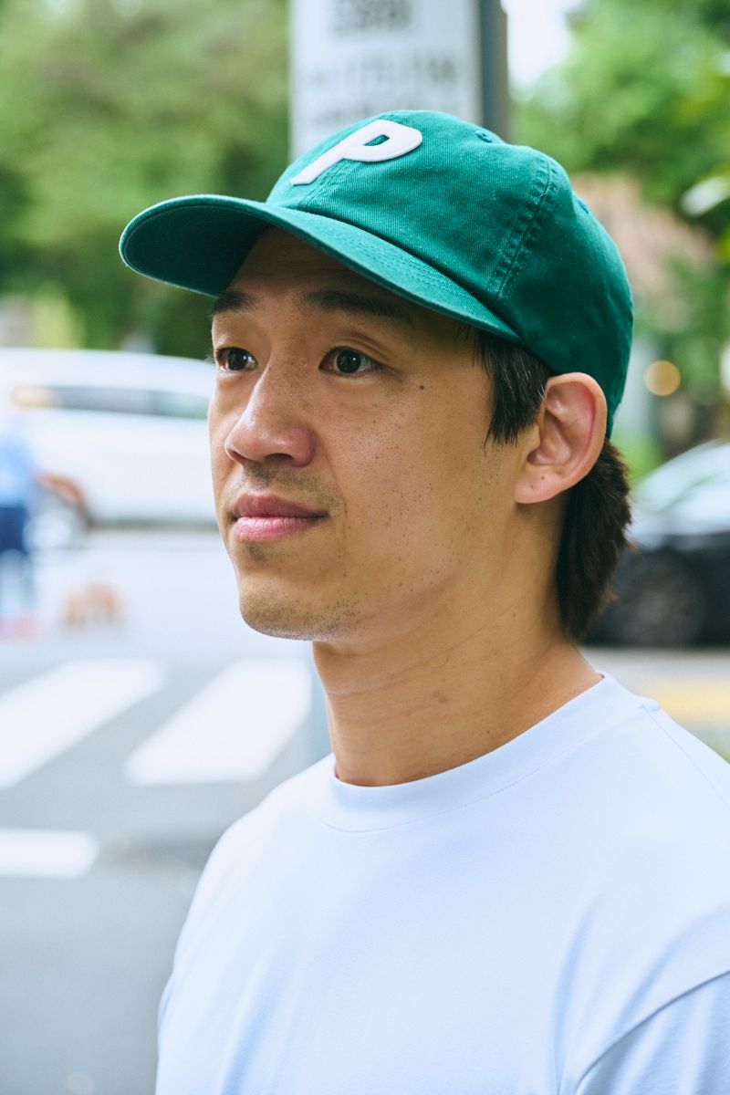 ユニクロのTシャツコーディネート | 261004-1239-30 カンショーン 6枚目の写真