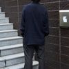 コモリのシャツコーディネート | 261004-1318-36 ヒグチ 5枚目の写真