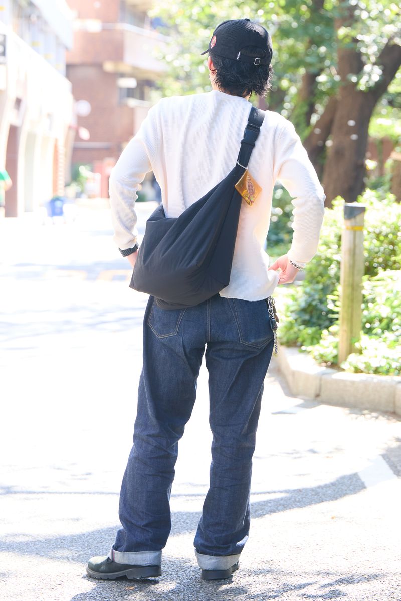 不明のTシャツコーディネート | 261021-0946-57 りゅうき 3枚目の写真