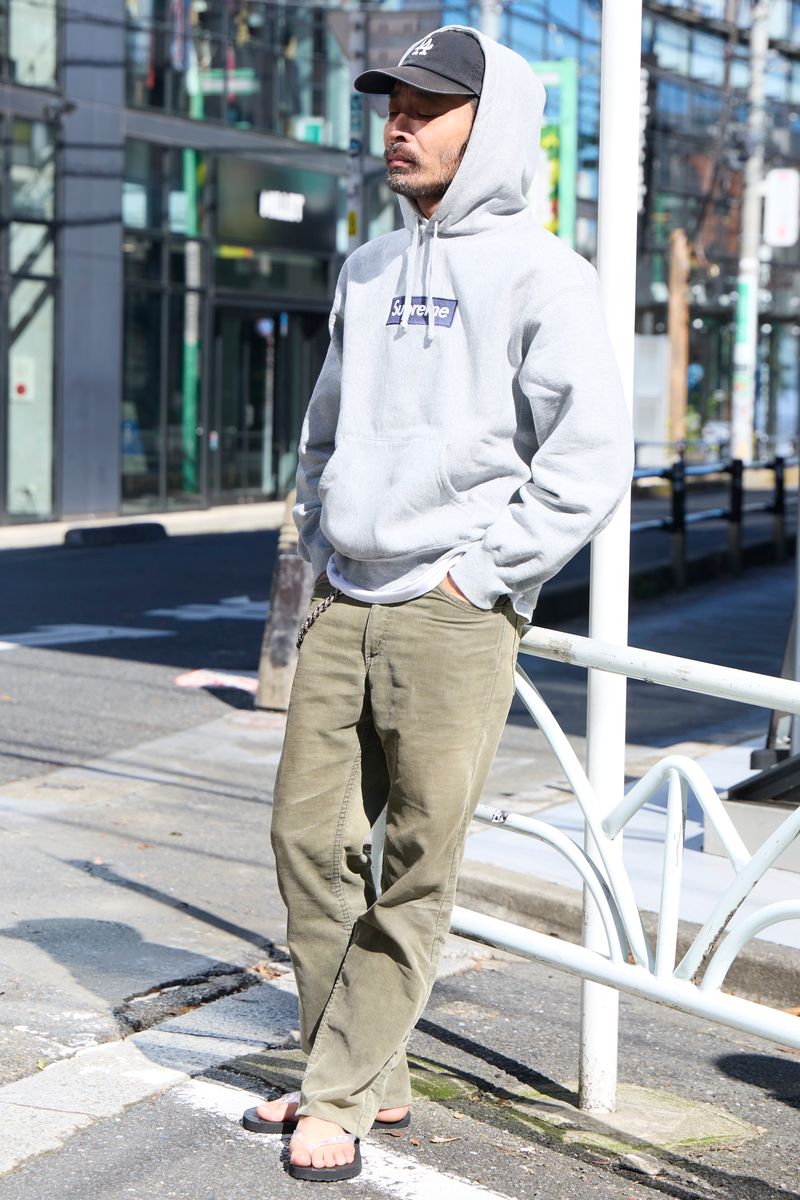 シュプリームのパーカコーディネート | 261031-1403-27 板倉 忍 2枚目の写真
