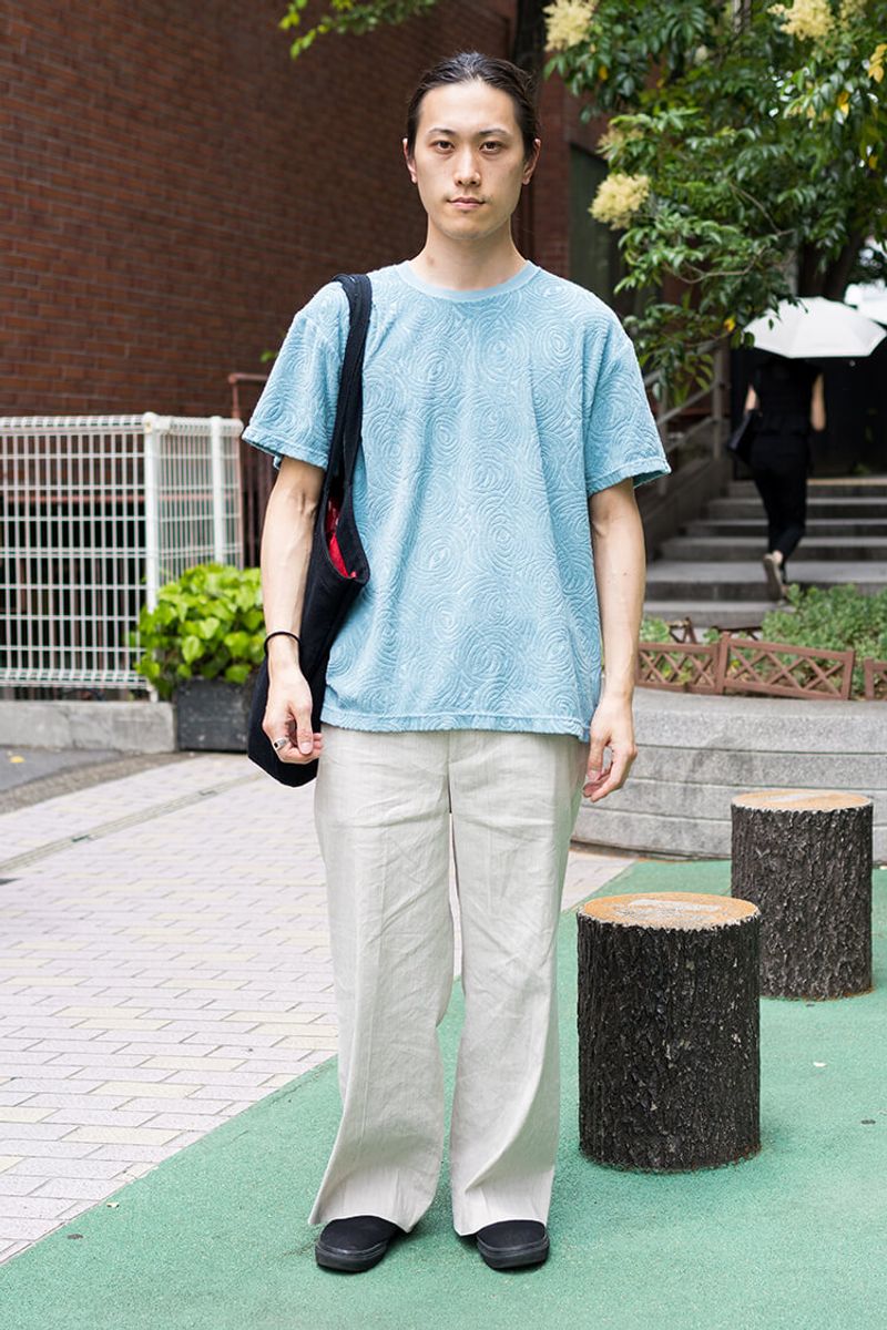 男の夏服方程式＝パッと見爽やか、よく見りゃ個性派 タカハシ