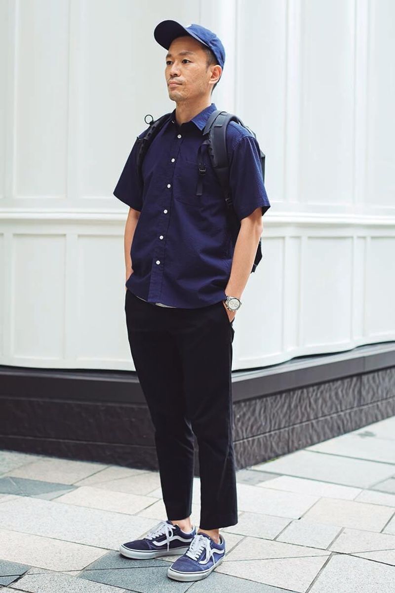 暗めの配色ながら重さを感じさせない、シアサッカーの清涼感 石口順平