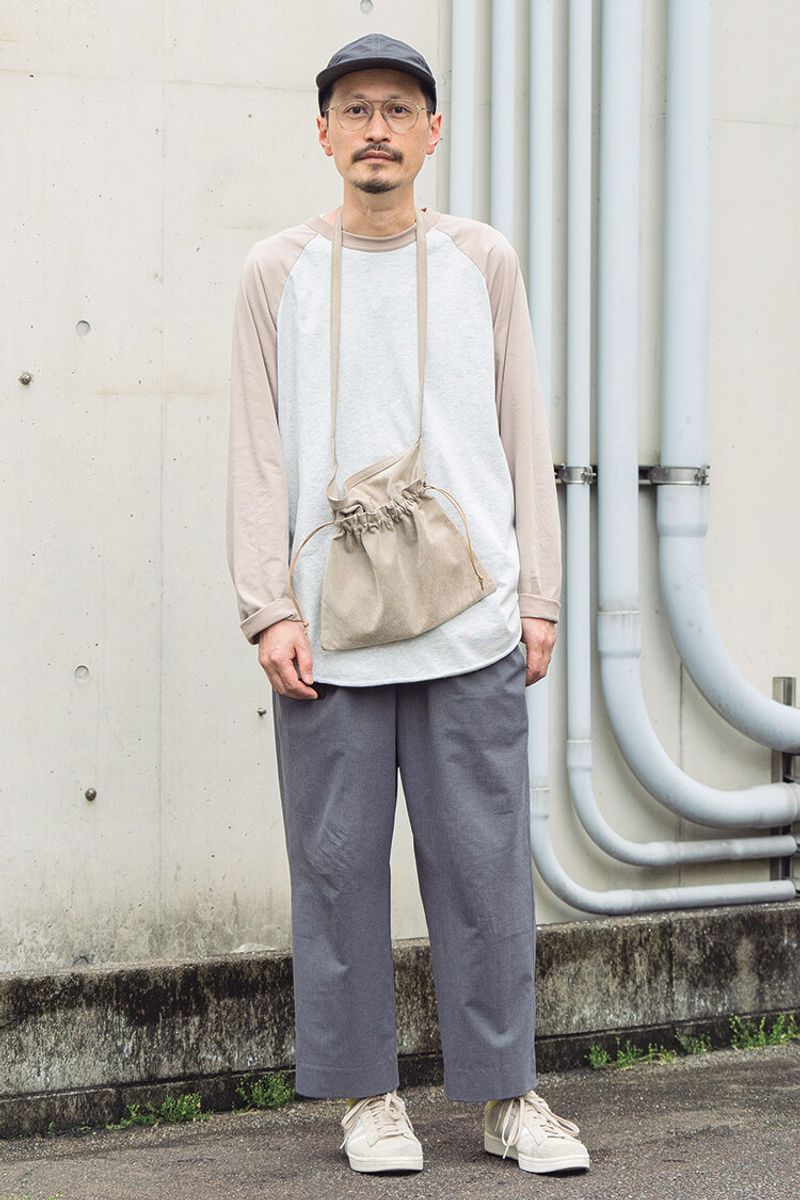 ラグランTシャツでニュアンスカラーというのがとにかく新鮮！ 松田純哉