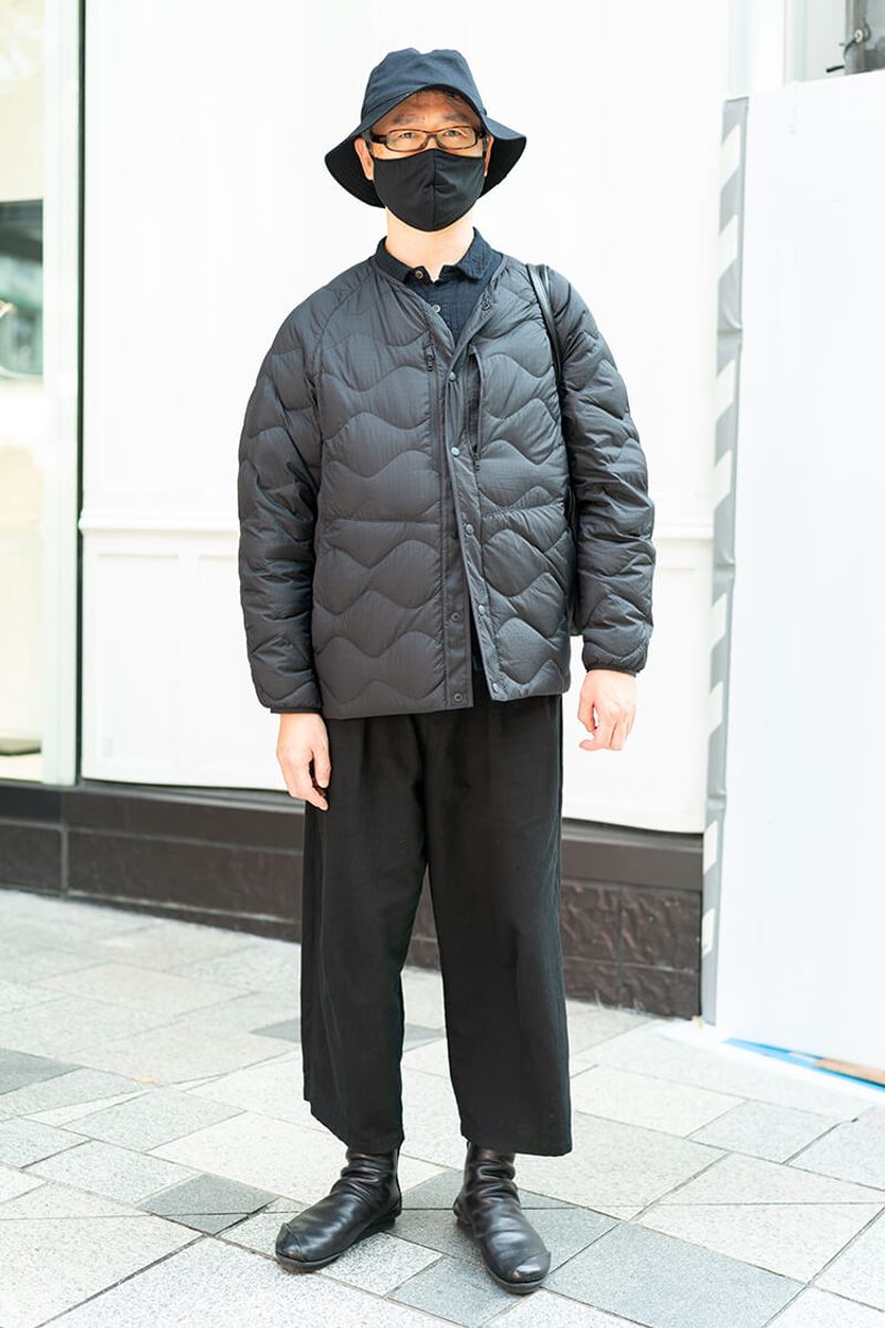 話題のコラボジャケットをしっかりモードに取り込んだ熟練コーデ 稲冨宏郎