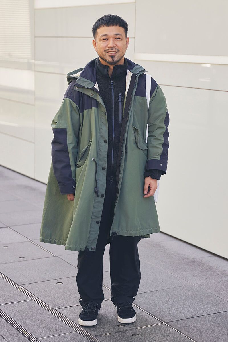 定番配色に、サイズ＆シルエットで洒落感を出すナイスサンプル 江上啓介