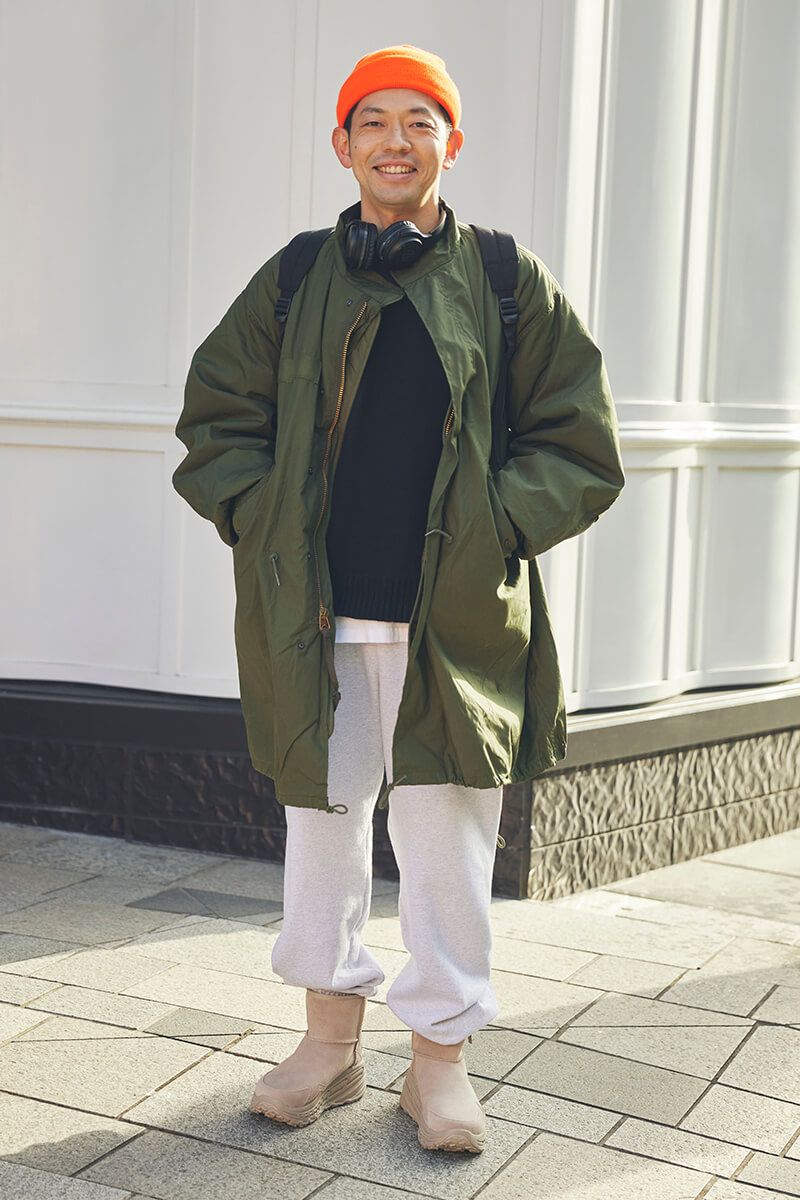 小物には思い切ってビビッドカラーを。オリーブ×オレンジは鉄板です 長谷川洋行