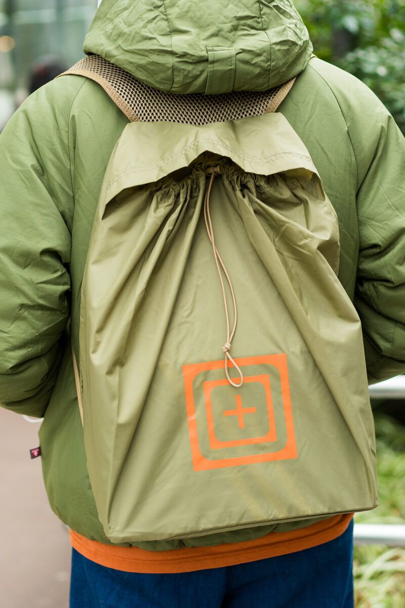 気持ちいいまでのブルージーンズは、冬空にだって映えるのだ 若木裕一 4枚目の写真