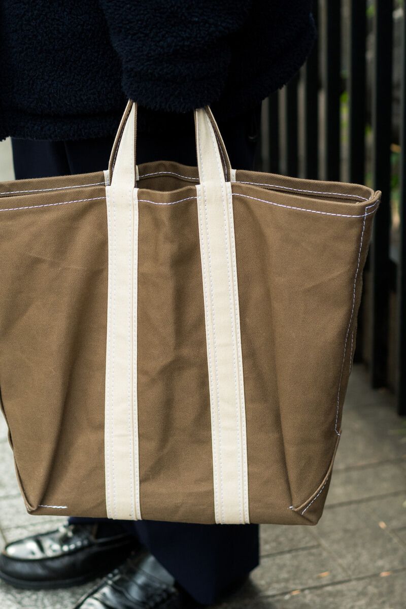 小物使いの工夫で、やんちゃさと大人っぽさは両立可能だ 今井佑大 4枚目の写真