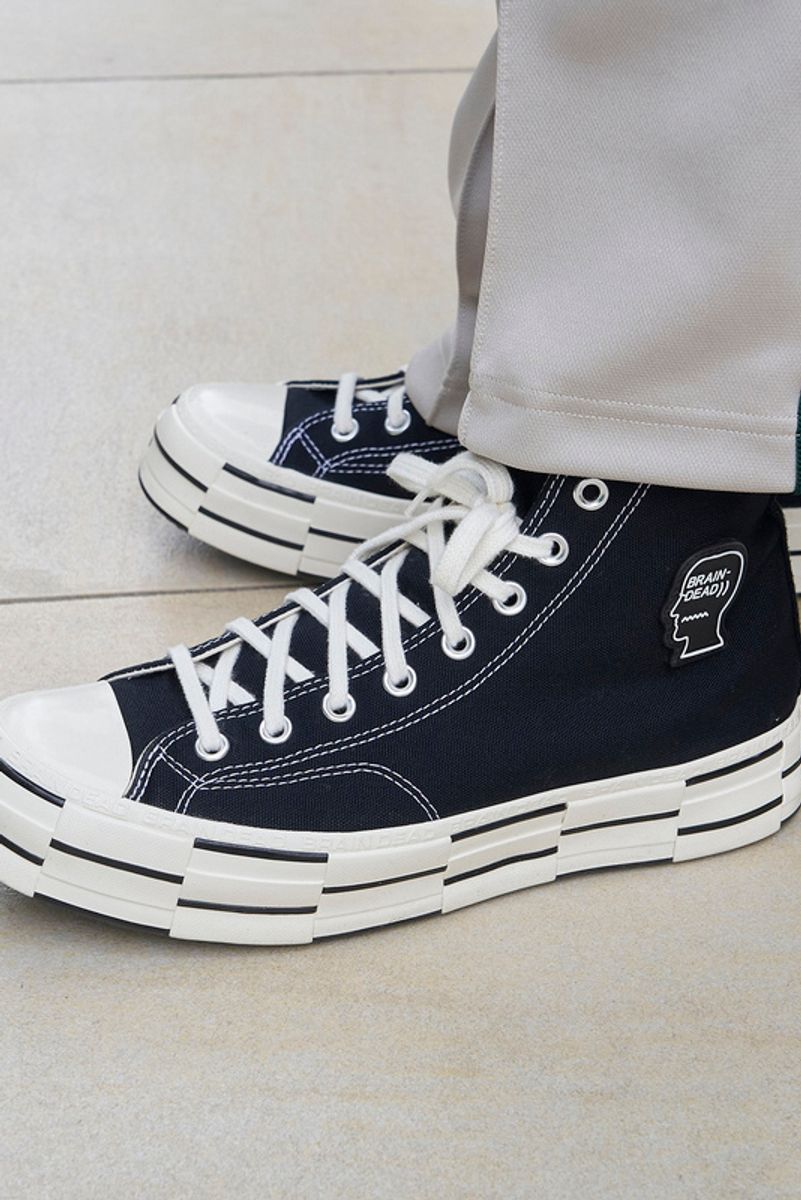 コーディネイトの主役に、斬新すぎるコラボスニーカーを 荒木田幸治 9枚目の写真