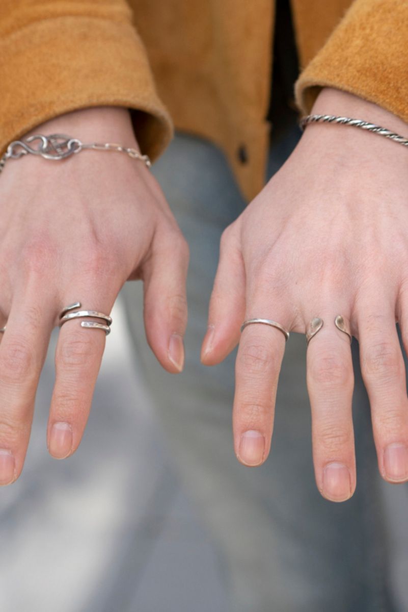 スエードJKも革靴も引き立てるデニムコーデ 向井裕太郎 8枚目の写真