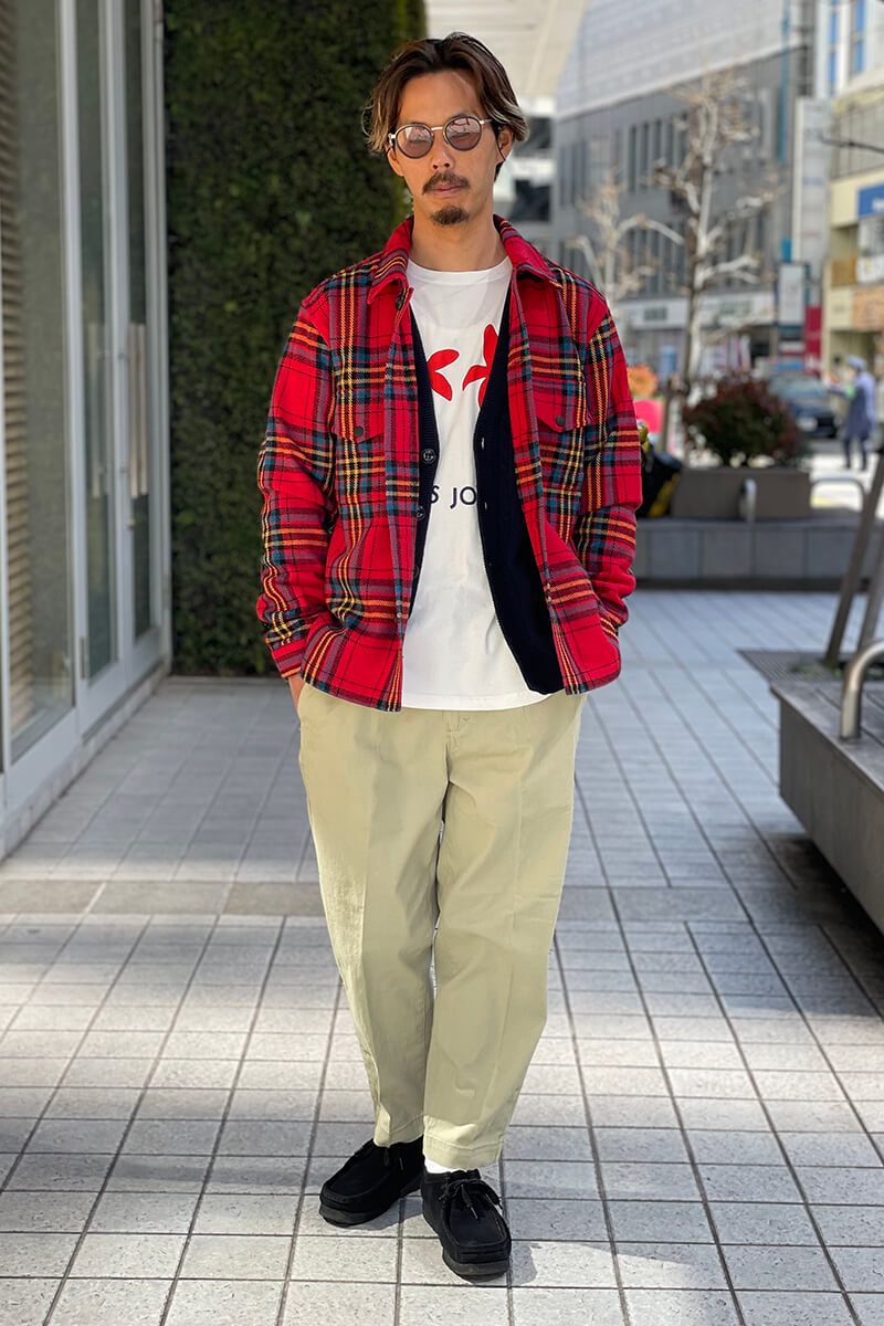 潔い赤チェック！ 可愛げと大人っぽさを両立した洒落者コーデ 福本 翔