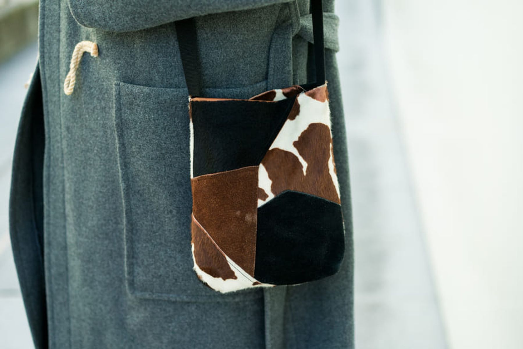 大人のダッフルコートは、色選びにこだわりたい 川上遼平 3枚目の写真