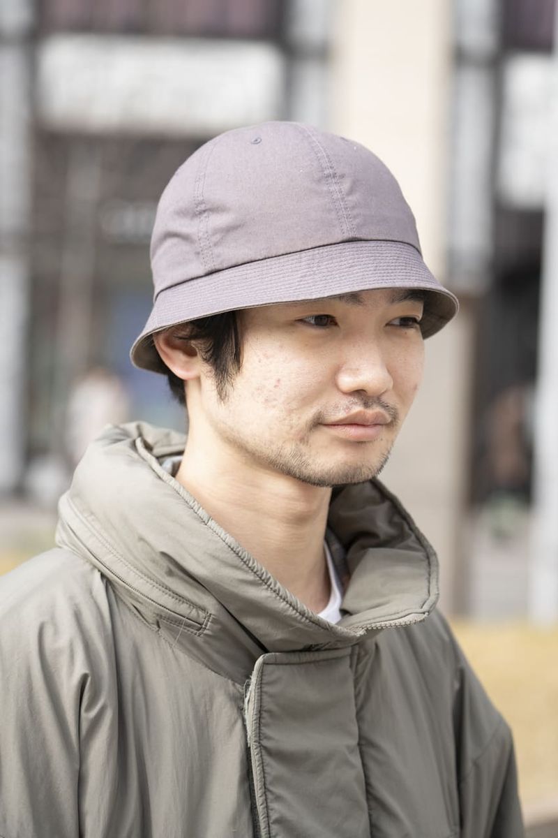 独特の雰囲気を醸し出す、絶妙なシルエット使い 朝井真崇 2枚目の写真