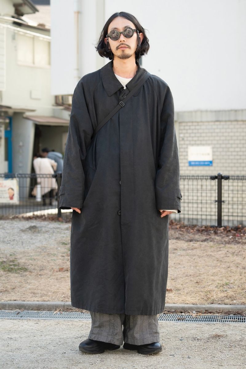 雰囲気づくりにサングラスは必須。お洒落上級者の実例 高田昇