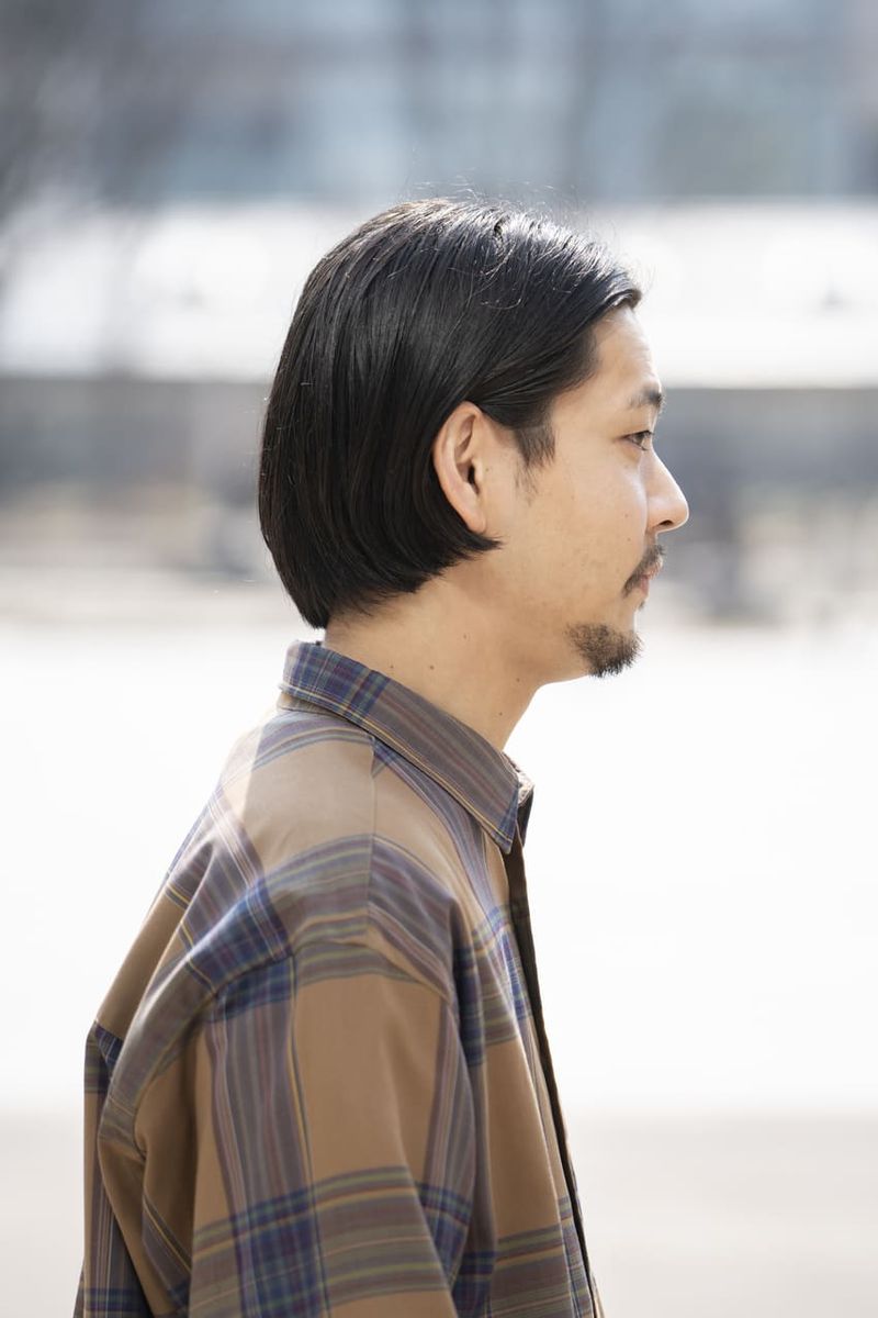 ブルゾン代わりのチェックシャツ、前閉め袖止めが大人っぽい！ 上田泰史 4枚目の写真