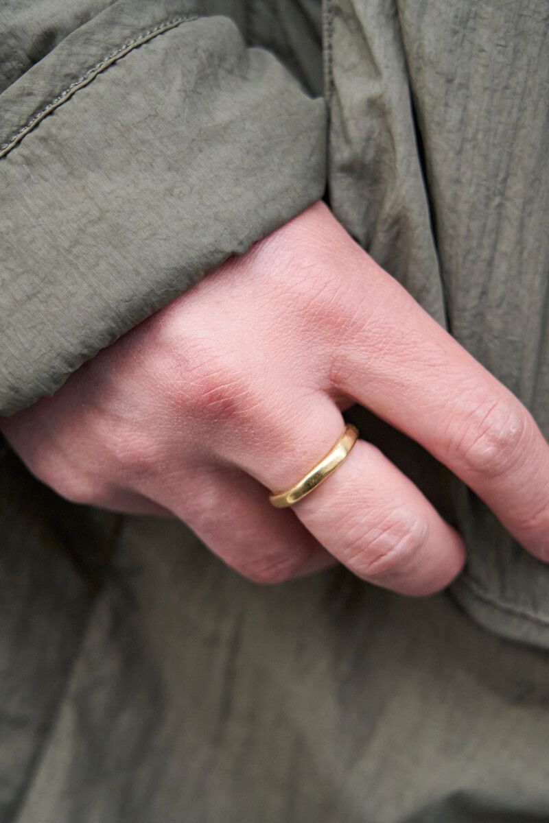 全身ミリタリーカラーで示すブレないスタイル 渡部悠輝 8枚目の写真