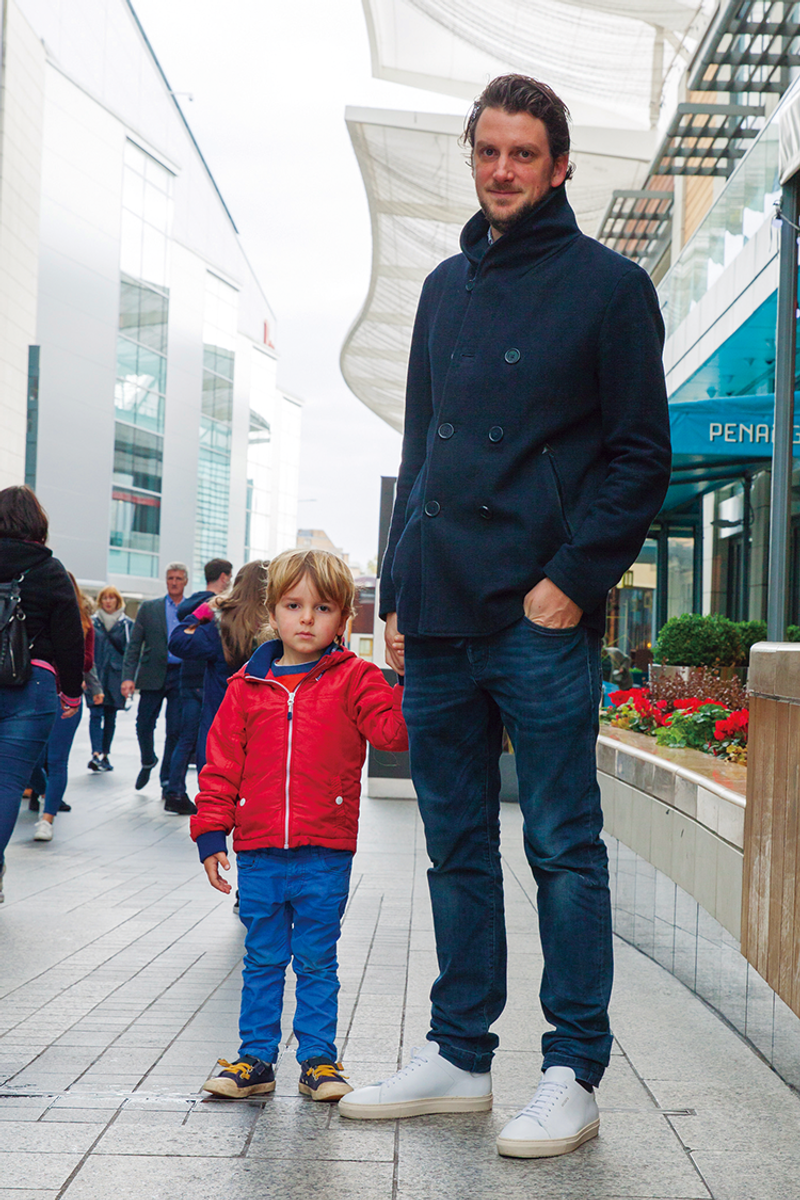 奇抜さは要らない。ジャストサイズで魅せる「デニム×Pコート」 ルーク