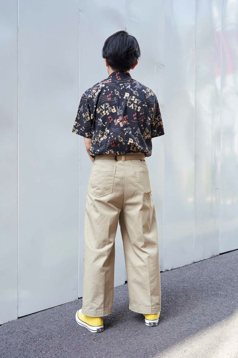 パンツインでコンパクトに見せる、柄シャツの上手な着こなし 水井裕一 11枚目の写真