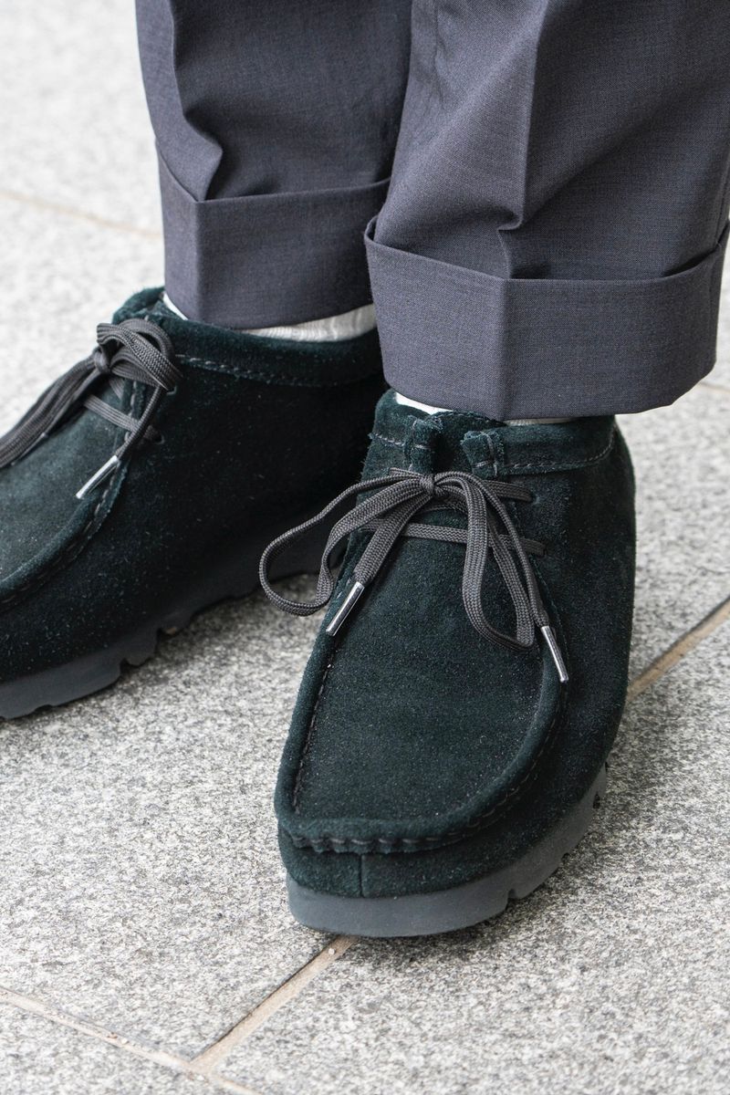 軍モノを使ったインナー２種のレイヤード使いでさりげない大人らしさ 佐藤 大 9枚目の写真