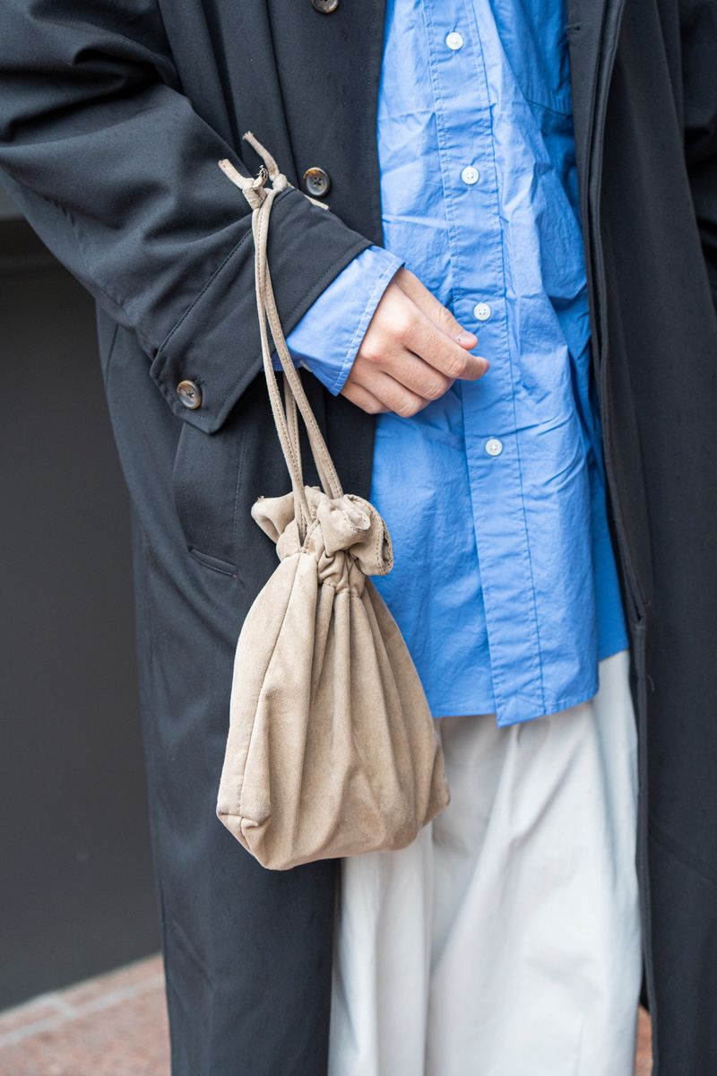 長身＋ロングコート。ゆったりと着ることでやわらかい雰囲気に 重松 怜 2枚目の写真