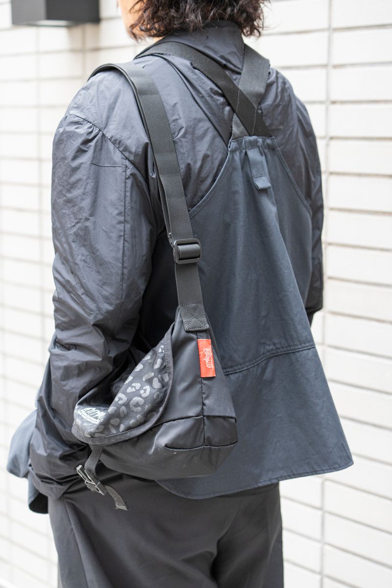 蔓延したブラックコーデとひと味違う、洒落者の着こなし 吉田 努 4枚目の写真