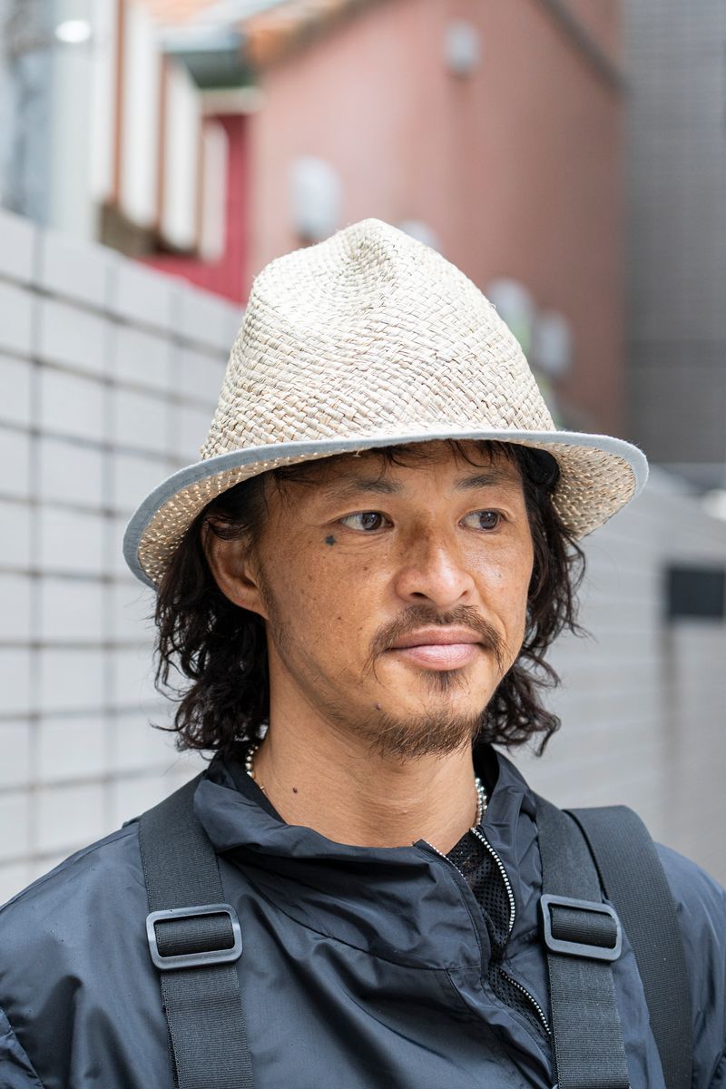 蔓延したブラックコーデとひと味違う、洒落者の着こなし 吉田 努 2枚目の写真