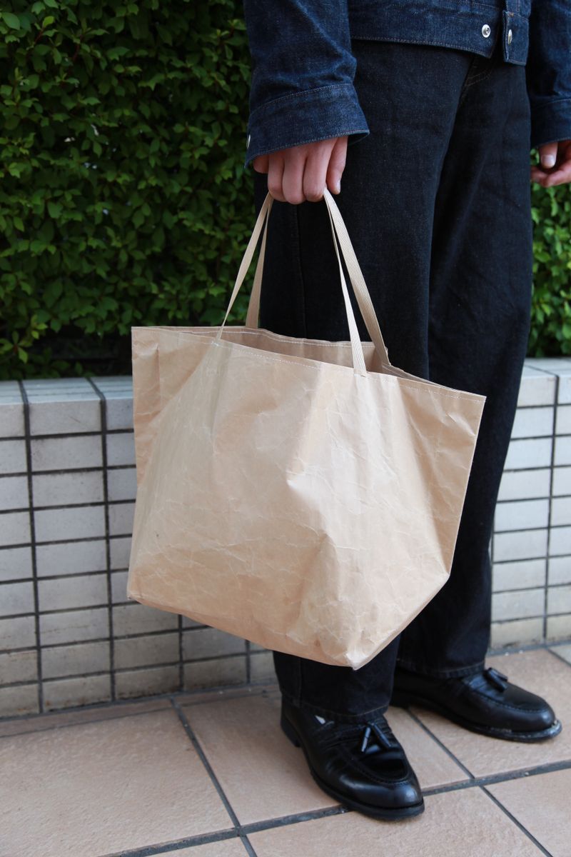 ノーカラーで魅せるデニム・オン・デニム 佐藤 駿 4枚目の写真