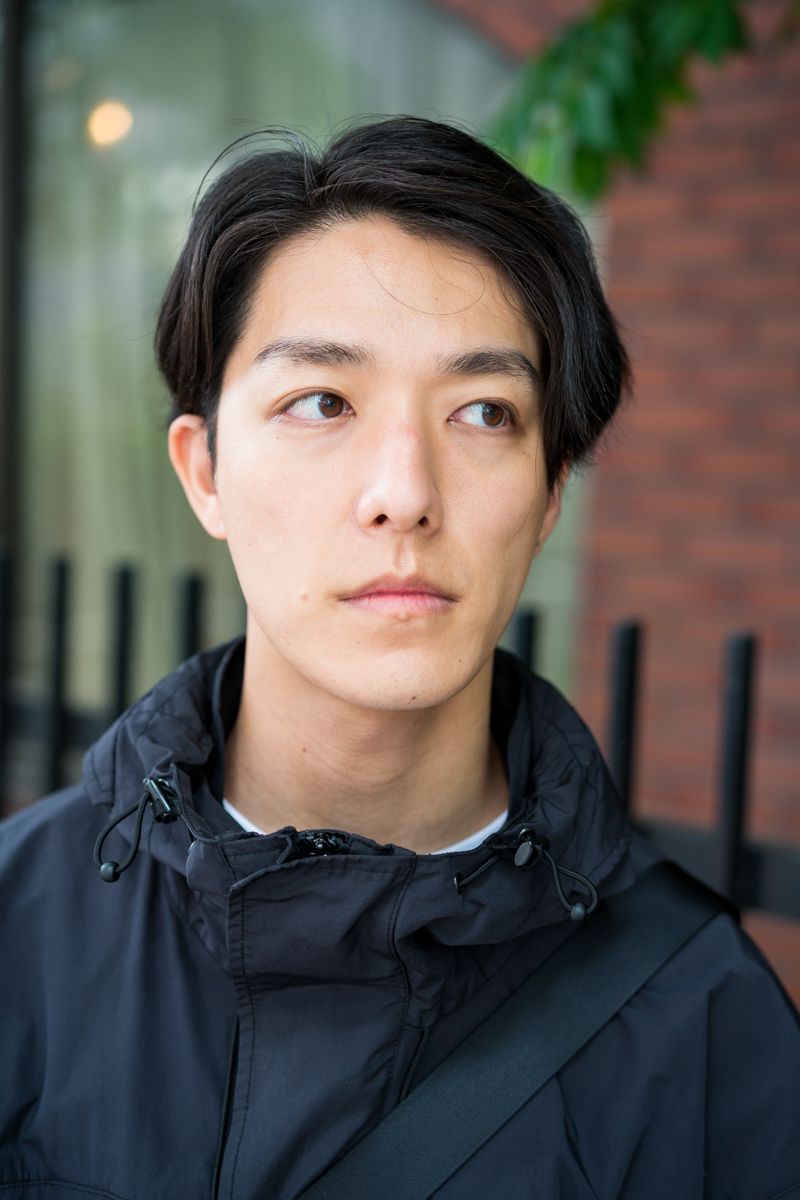 相性良すぎのNハリとチノパンの組み合わせ 奥山 諒 2枚目の写真