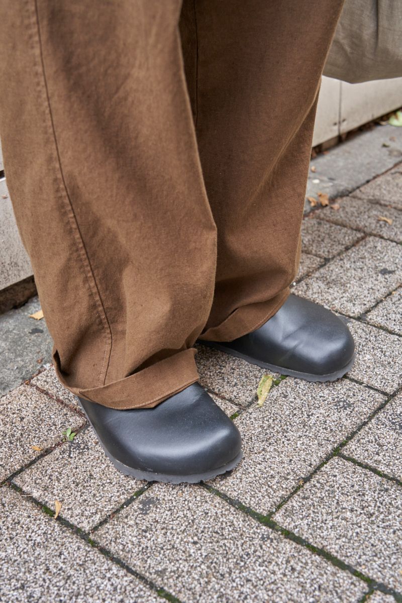 ナチュラルな色と素材を楽しむ晴天の装い 早矢志二郎 10枚目の写真