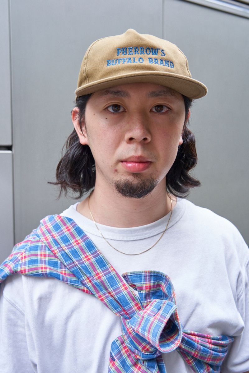 シャツのたすき掛けでコーデを手軽にアレンジ 髙木竣太 3枚目の写真