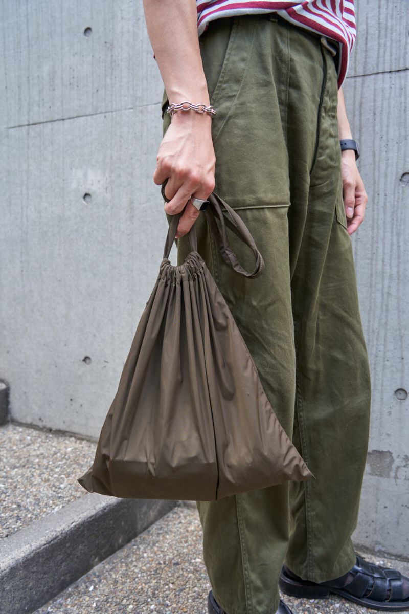 定番ボーダーで作る大人男子の初夏コーデ 小島峻介 8枚目の写真