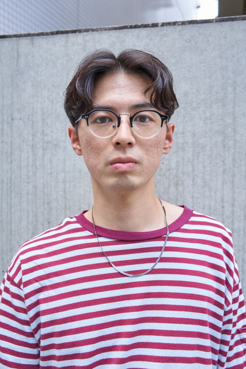 定番ボーダーで作る大人男子の初夏コーデ 小島峻介 2枚目の写真