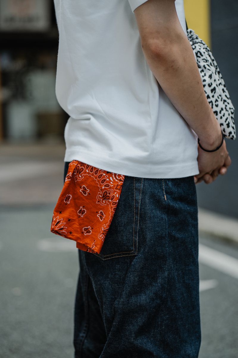 爽やかなアメカジ姿にレオパード柄の小物が◎ 福本大晟 5枚目の写真