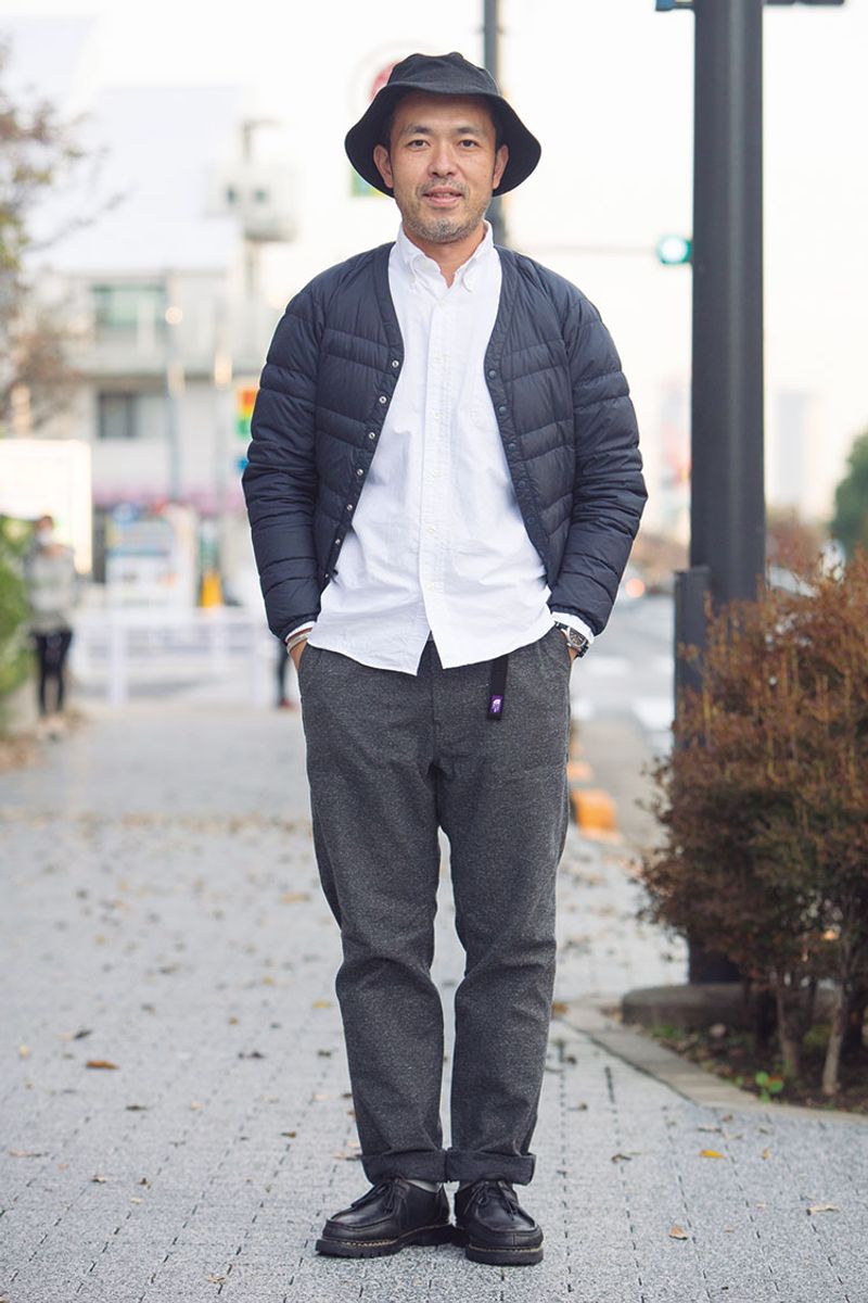 BDシャツとモノトーンで仕上げた「アウトドア・街仕様」 林 哲也