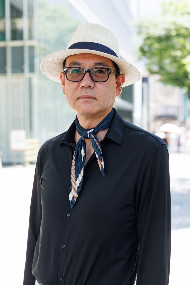 初夏にCOOLなハット＆スカーフの上品使い 川﨑弘人 3枚目の写真