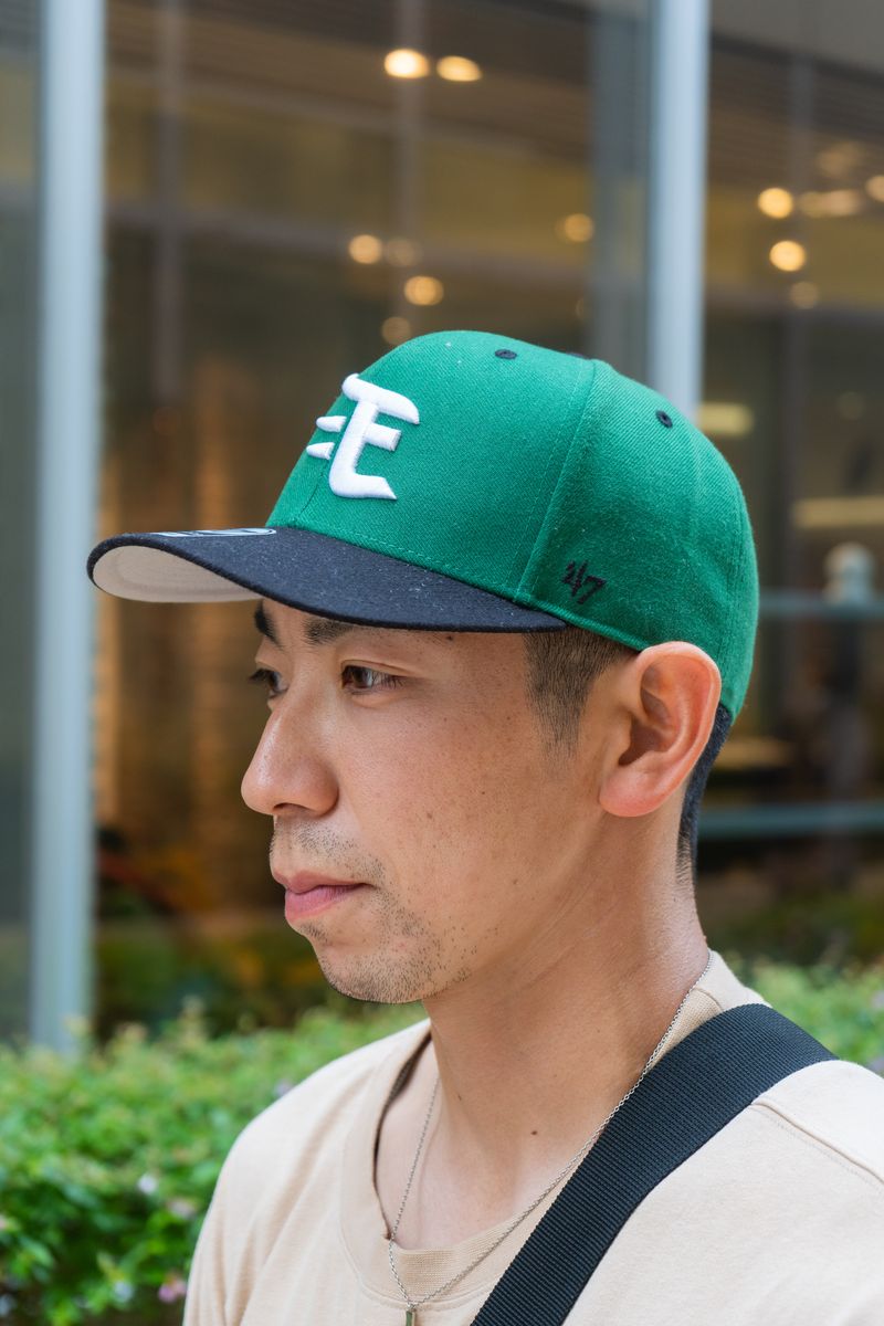 地元愛！楽天キャップが映えるスポーツMIX 遠藤雄文 2枚目の写真