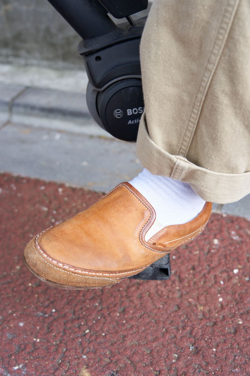 花柄がポイントの色鮮やかなサマーコーデ 鈴木健太郎 6枚目の写真