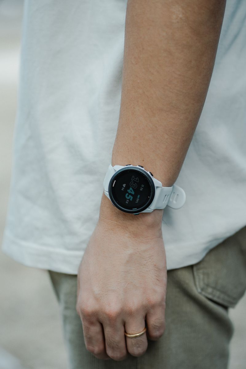 梅雨の晴れ間にスッと馴染むクリーンな装い 浦口慎一 4枚目の写真