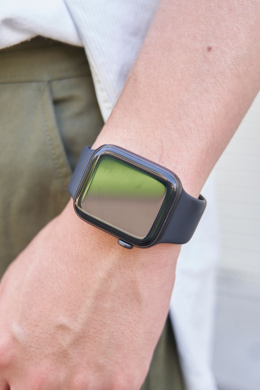 シャツは「たすき掛け」で洒落るべし！街角で見つけたアクセント上手たちをスナップで - 4枚目の画像