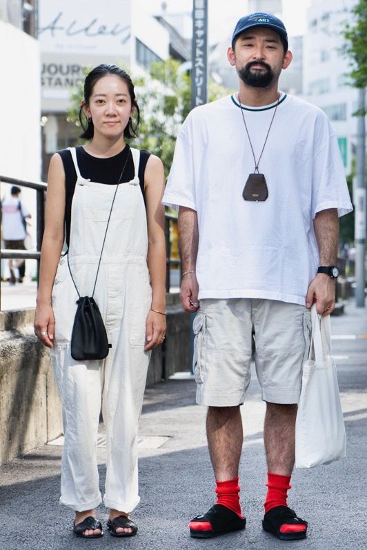 Tシャツ＝アルヴァナ