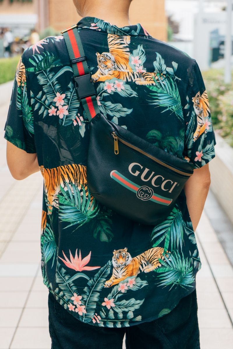 派手アロハでハイブランドも嫌味なく馴染む 近藤弘俊 3枚目の写真