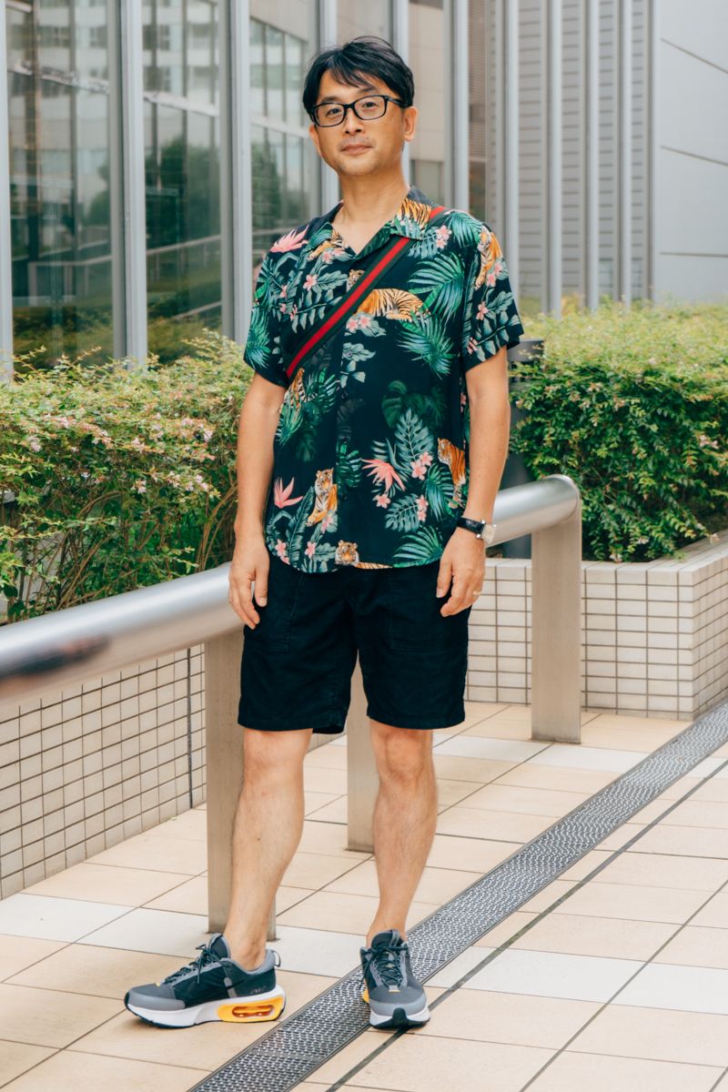 派手アロハでハイブランドも嫌味なく馴染む 近藤弘俊